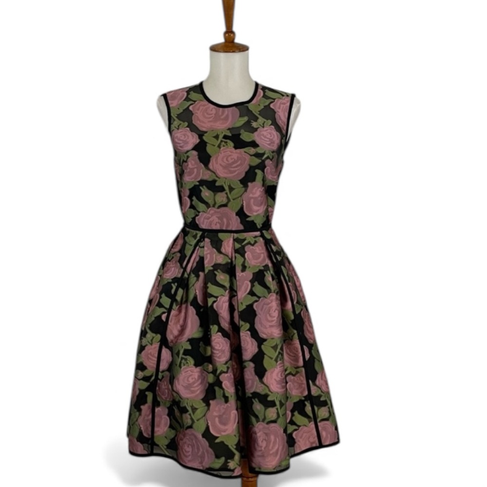 ASOS Floral Dress Women’s 2 A-Line Sleeveless Crew Neck Fit &‎ Flare